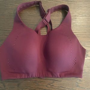 Lululemon AirSupport Bra
High Support, C–DDD Cups